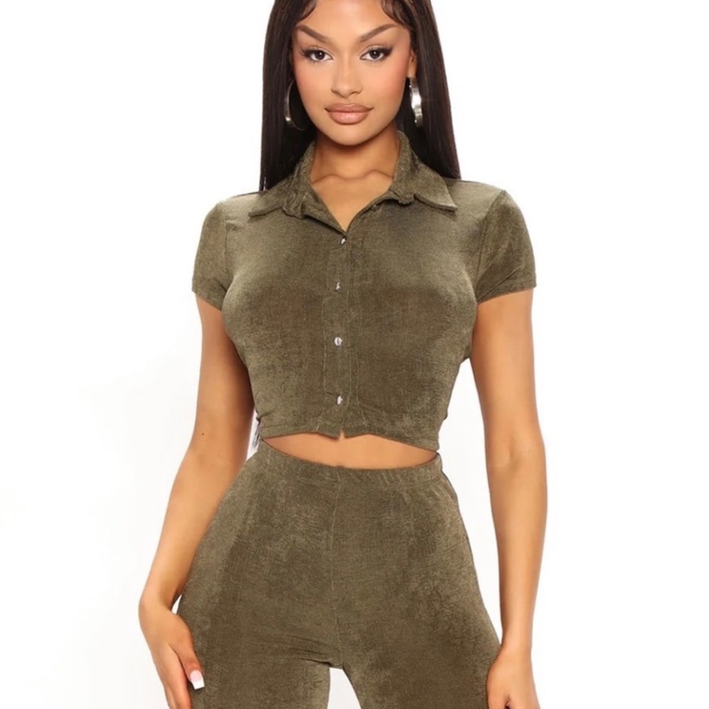 NWT “Keep It Coming” Set 🖤 Green 🖤 Fashion Nova